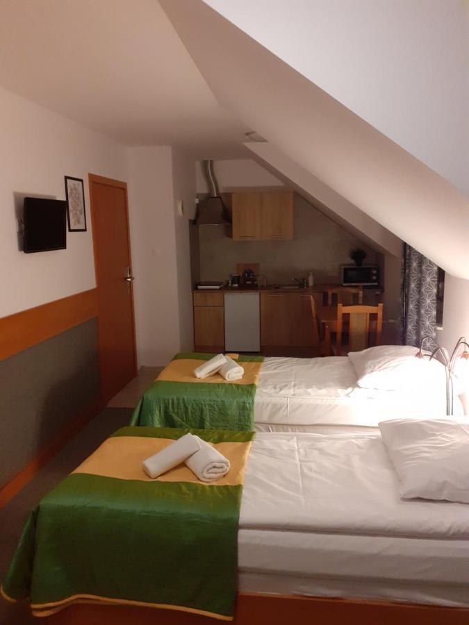Aparthotel Arkadia Płock Exteriör bild